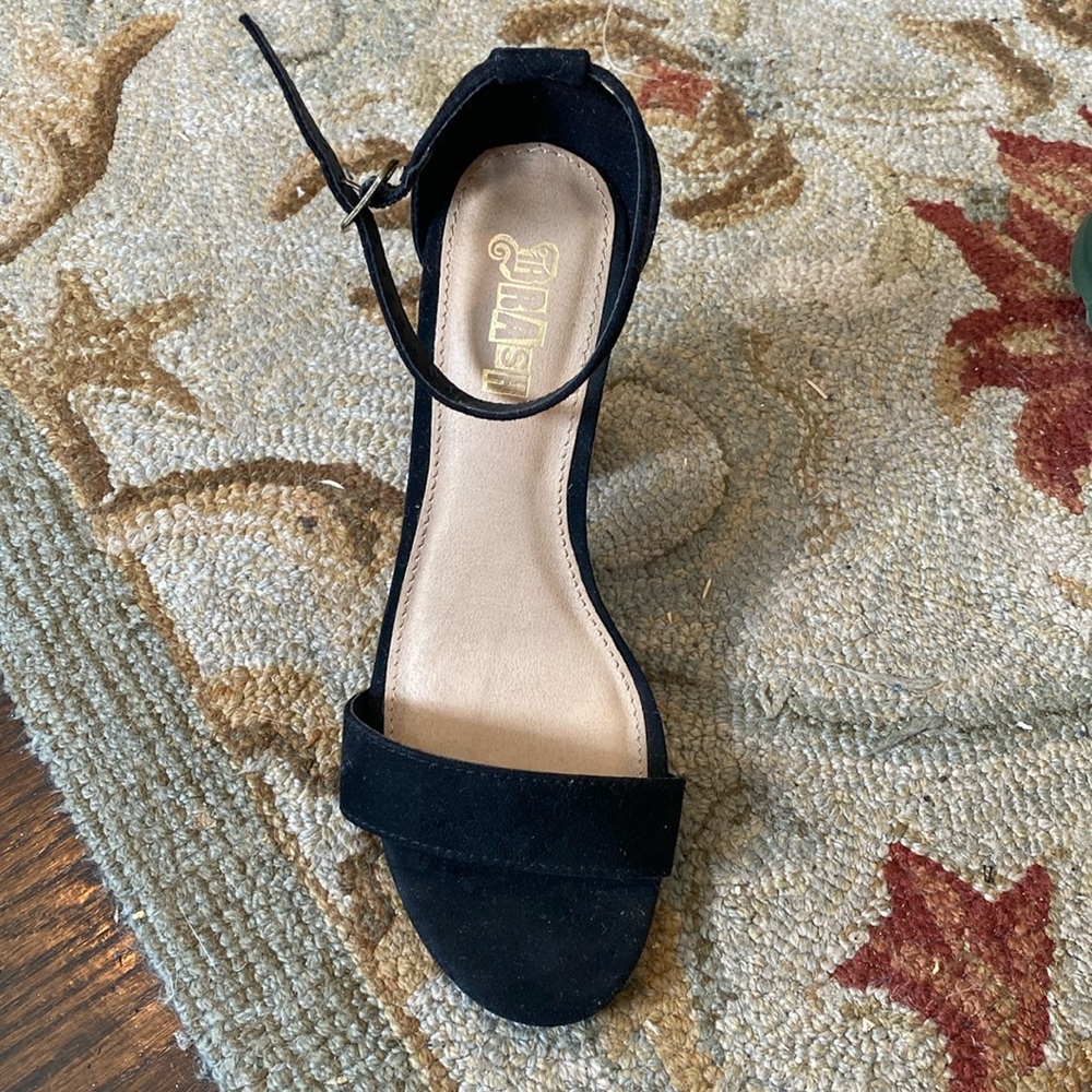 Brash suede sandals
